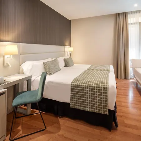 Catalonia Plaza Mayor Ξενοδοχείο