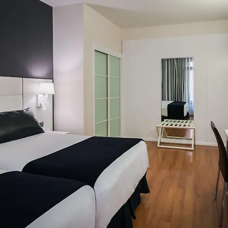 Catalonia Plaza Mayor Ξενοδοχείο