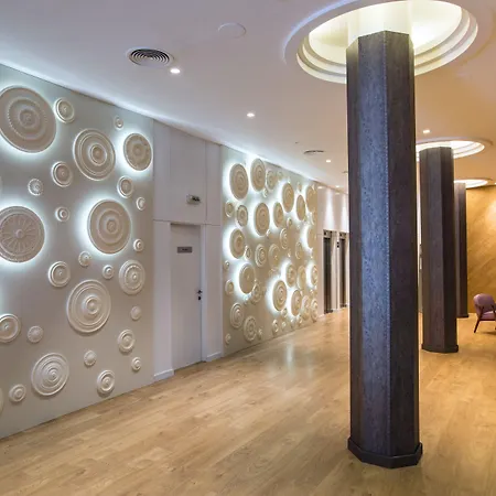 Catalonia Plaza Mayor