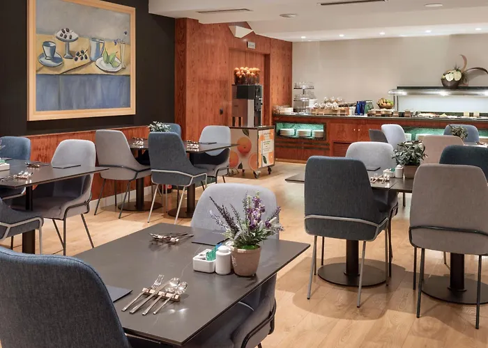 Catalonia Plaza Mayor Отель Саламанка