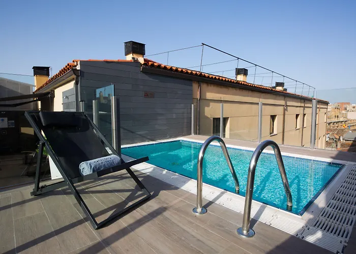 Отель Catalonia Plaza Mayor 4*