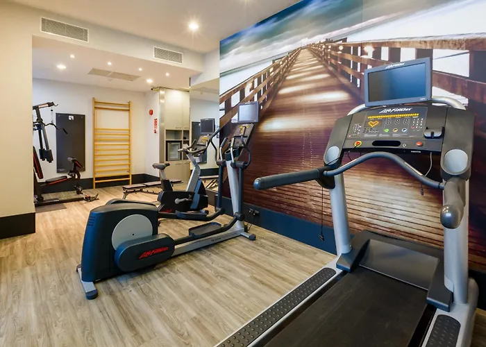 Отель Catalonia Plaza Mayor Саламанка